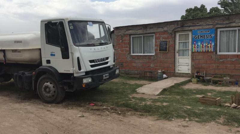 Bahía Blanca: cisternas para abastecimiento alternativo de agua