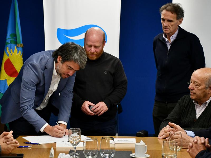 ABSA realizará obras por 160 millones de pesos para la mejora del servicio de agua en Vidal y Pirán