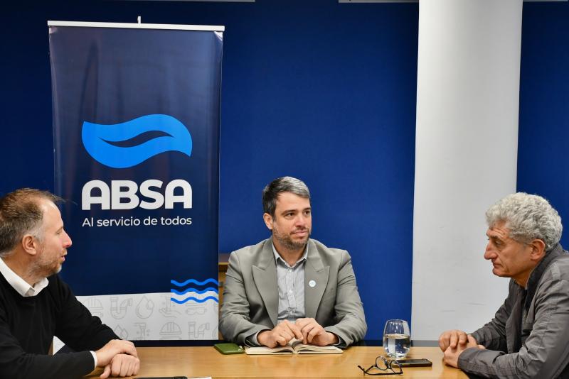 Obed recibió al Intendente Barrera en La Plata