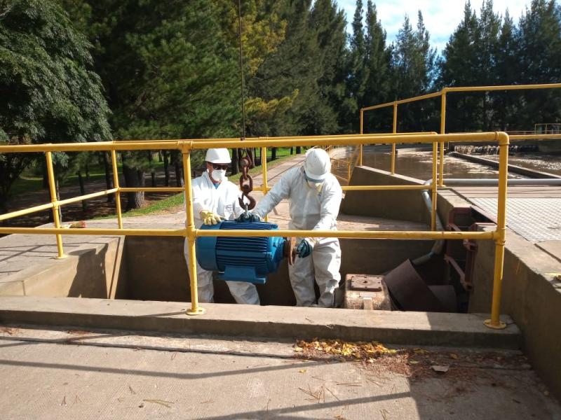 Tapalqué: se realizó el montaje de un motor en la Planta Depuradora