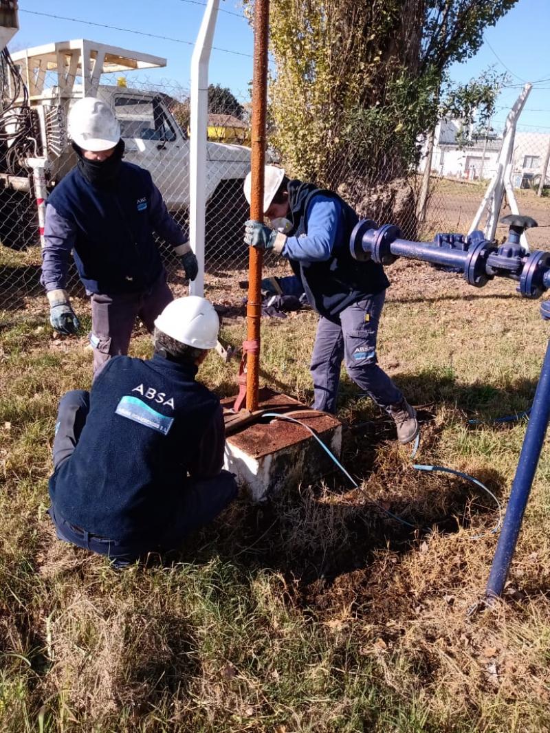 Finalizó el recambio de una bomba en la red de agua en Moctezuma