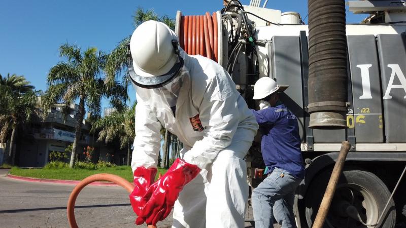ABSA y organismos provinciales trabajan en la detección del COVID-19 en redes cloacales