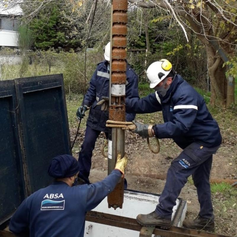 Finalizó el recambio de un equipo de bombeo en Villa Elisa