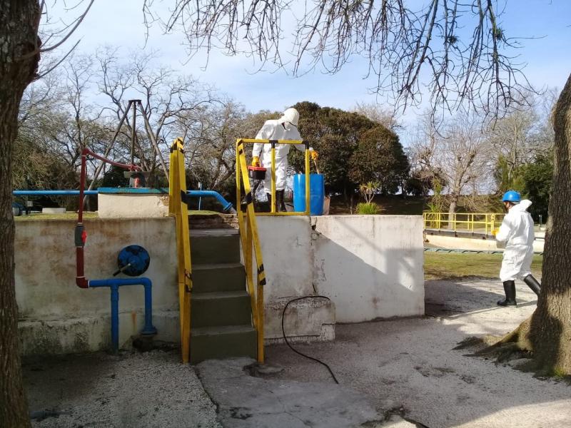 Finalizó la limpieza de tanque en General Lavalle
