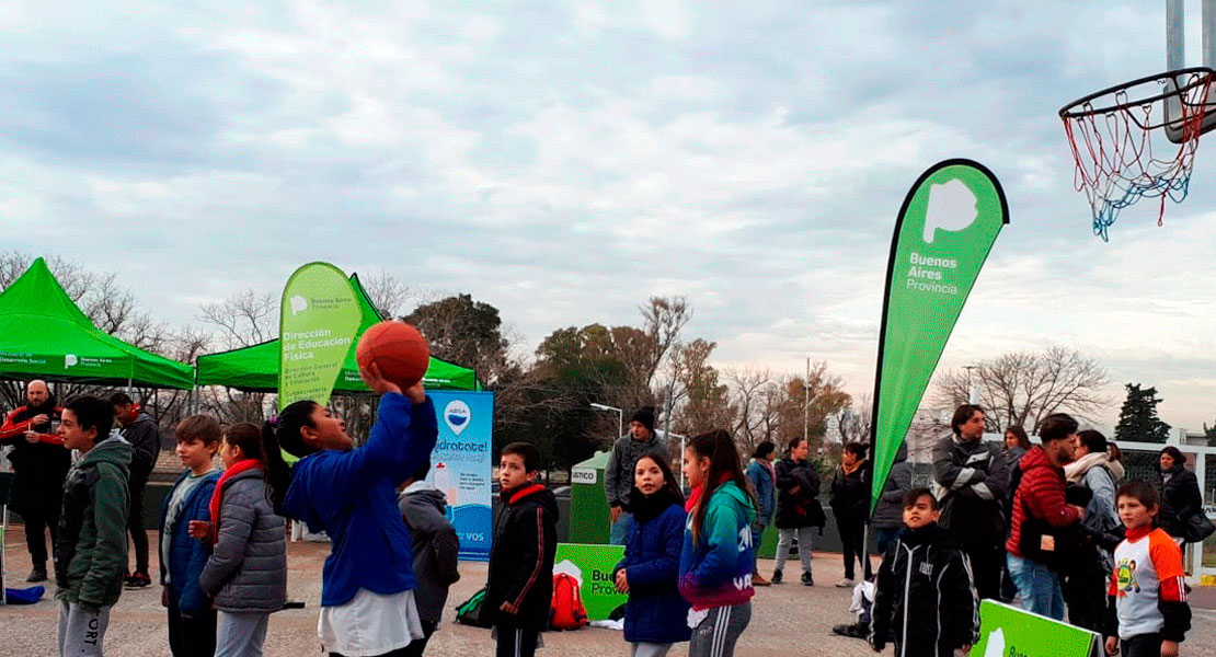 ABSA en el lanzamiento del programa Junior NBA